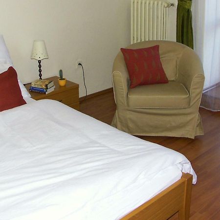 Bratislava Apartments - Lazaretska ภายนอก รูปภาพ