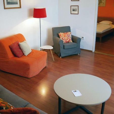 Bratislava Apartments - Lazaretska ภายนอก รูปภาพ