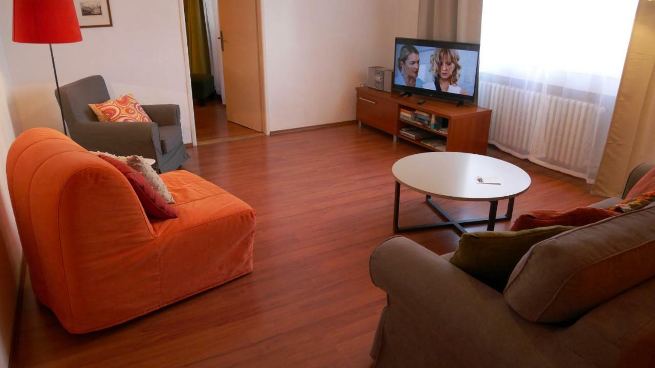 Bratislava Apartments - Lazaretska ภายนอก รูปภาพ
